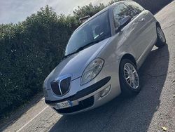 Usata 2006 Lancia Ypsilon Due volumi | 2999 € (Buon prezzo)
