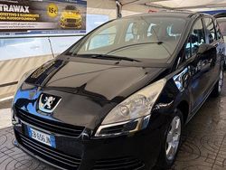Nero Usata 2010 Peugeot 5008 Business-Line Monovolume | 3999 € (Buon prezzo)