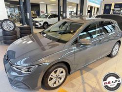 Urano grigio Usata 2020 VW Golf VIII Style Tre volumi | 15.000 € (Super prezzo)