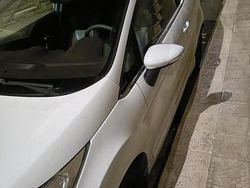 Bianco Usata 2010 Ford Fiesta | 3000 € (Buon prezzo)