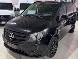 Nero ossidiana Usata 2022 Mercedes Vito Furgone | 35.900 € (Molto cara)