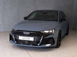 Grigio Nuova 2025 Audi RS3 Ambiente Tre volumi | 69.900 € (Buon prezzo)