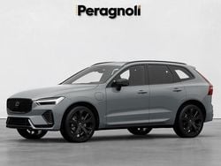Grigio Nuova 2025 Volvo XC60 Core SUV | 57.700 € (Molto cara)