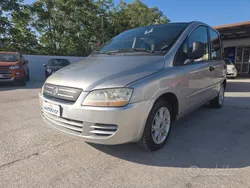 Grigio Usata 2006 Fiat Multipla Emotion Monovolume | 1800 € (Ottimo prezzo)