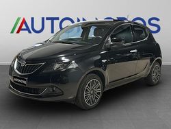 Nero Usata 2023 Lancia Ypsilon Gold Due volumi | 13.490 € (Buon prezzo)