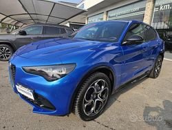 Blu misano Usata 2023 Alfa Romeo Stelvio Veloce SUV | 42.500 € (Cara)