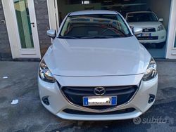 Grigio Usata 2019 Mazda 2 Exceed Tre volumi | 8700 € (Ottimo prezzo)
