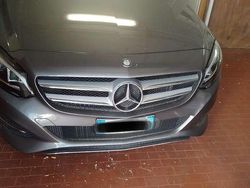 Argento Usata 2015 Mercedes B180 Monovolume | 15.000 € (Cara)