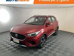 Rosso Usata 2024 MG ZS Comfort Tre volumi | 15.399 € (Ottimo prezzo)