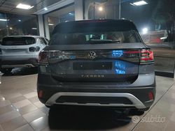 Grigio Nuova 2025 VW T-Cross Edition SUV | 24.500 € (Buon prezzo)