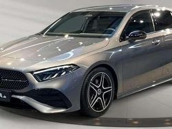 Grigio Usata 2023 Mercedes A180 Premium Tre volumi | 27.679 € (Buon prezzo)