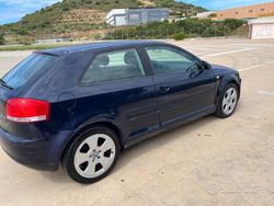 Blu Usata 2004 Audi A3 Due volumi | 2500 € (Ottimo prezzo)