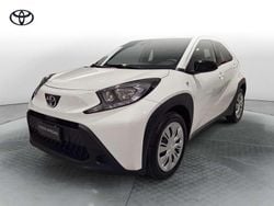 Bianco Nuova 2025 Toyota Aygo X Active SUV | 14.950 € (Buon prezzo)