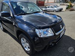 Nero Usata 2007 Suzuki Grand Vitara SUV | 8500 €