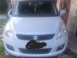 Usata 2011 Suzuki Swift Tre volumi | 5000 €