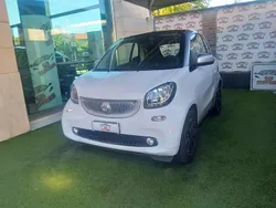 Bianco Usata 2016 Smart ForTwo Coupé Passion Due volumi | 9799 € (Ottimo prezzo)