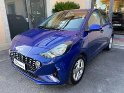 Blu Usata 2023 Hyundai i10 Due volumi | 12.200 € (Buon prezzo)