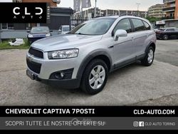 Grigio Usata 2011 Chevrolet Captiva SUV | 5100 € (Buon prezzo)
