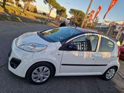 Bianco Usata 2013 Peugeot 107 Urban Move Due volumi | 5500 € (Buon prezzo)