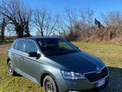 Grigio Usata 2019 Skoda Fabia Due volumi | 11.000 € (Buon prezzo)
