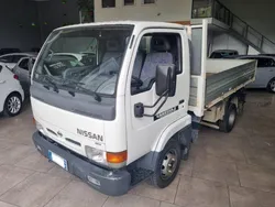 Bianco Usata 2001 Nissan Cabstar Pick-up | 12.990 € (Molto cara)