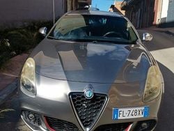 Grigio Usata 2013 Alfa Romeo Giulietta Tre volumi | 6300 € (Buon prezzo)