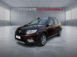 Marrone Usata 2017 Dacia Sandero Stepway Tre volumi | 8900 € (Buon prezzo)
