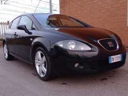 Nero Usata 2008 Seat Leon Stylance Tre volumi | 2650 €