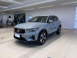 Grigio Usata 2025 Volvo XC40 Core SUV | 35.900 € (Molto cara)