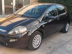 Nero Usata 2011 Fiat Punto Evo Active Due volumi | 3400 € (Buon prezzo)
