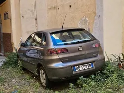 Grigio Usata 2006 Seat Ibiza Reference Tre volumi | 3000 € (Buon prezzo)