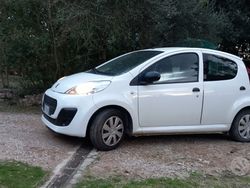 Bianco Usata 2013 Peugeot 107 Due volumi | 5900 € (Buon prezzo)