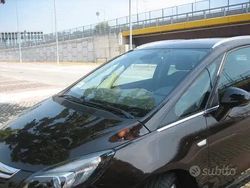 Marrone Usata 2012 Opel Zafira Tourer Monovolume | 6400 € (Buon prezzo)
