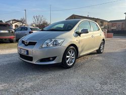 Grigio Usata 2008 Toyota Auris Sol Tre volumi | 3950 € (Buon prezzo)