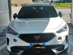 Bianco Usata 2022 Cupra Formentor SUV | 25.900 € (Buon prezzo)