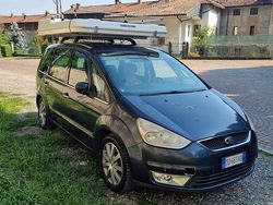 Usata 2007 Ford Galaxy Monovolume | 2500 € (Molto cara)