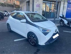 Bianco Usata 2019 Toyota Aygo X-play Due volumi | 12.000 € (Buon prezzo)