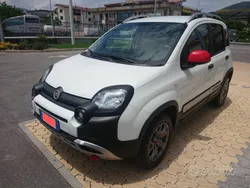 Usata 2018 Fiat Panda Cross Cross Due volumi | 14.450 € (Buon prezzo)