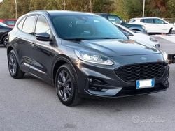 Grigio Usata 2022 Ford Kuga ST-Line X SUV | 19.900 € (Cara)