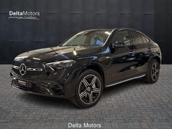 Nero Nuova 2025 Mercedes GLC300e AMG Line Premium Coupé | 85.227 € (Buon prezzo)