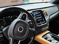 Nero Usata 2019 Volvo XC90 SUV | 33.900 € (Cara)