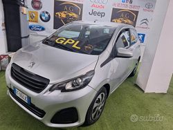 Grigio Usata 2016 Peugeot 108 Roland Garros Tre volumi | 6999 €