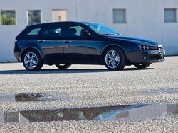 Nero Usata 2011 Alfa Romeo 159 Station wagon | 3199 €