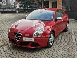 Rosso Usata 2011 Alfa Romeo Giulietta Progression Due volumi | 7900 € (Buon prezzo)