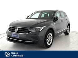 Grigio pastello Usata 2023 VW Tiguan Life SUV | 29.300 € (Ottimo prezzo)