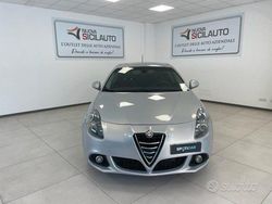 Bianco Usata 2016 Alfa Romeo Giulietta Super Due volumi | 12.900 € (Molto cara)