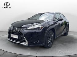 Grigio Usata 2023 Lexus UX SUV | 27.200 € (Buon prezzo)