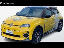 Giallo Usata 2024 Renault R5 Iconic Due volumi | 31.890 € (Cara)
