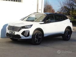 Bianco Nuova 2025 Peugeot 2008 GTi SUV | 24.450 € (Ottimo prezzo)