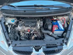 Grigio Usata 2007 Mitsubishi Colt Due volumi | 2500 € (Buon prezzo)